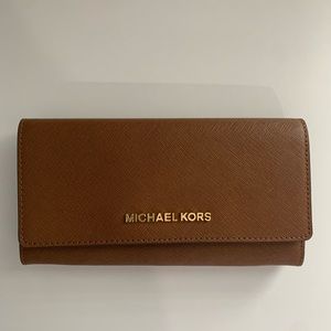 Michael Kors Wallet BRAND NEW